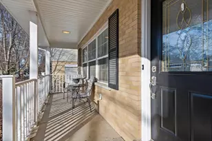 141 Kainer Ave, Barrington, IL 60010 - Photo 1