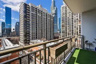 1335 S Prairie Ave, Chicago, IL 60605 - Photo 19