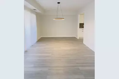 1671 Mission Hills Road #201, Northbrook, IL 60062 - Photo 3