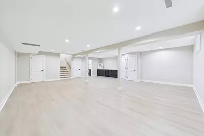 6235 N Kedvale Avenue, Chicago, IL 60646 - Photo 59