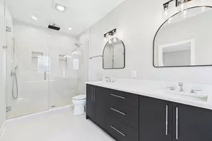 6235 N Kedvale Ave, Chicago, IL 60646 - Photo 43