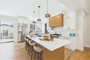 6235 N Kedvale Ave, Chicago, IL 60646 - Photo 23