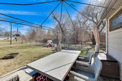 1075 Apricot Street, Hoffman Estates, IL 60169 - Photo 19