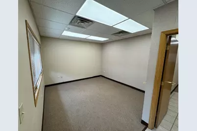 8651 W 159th Street #5, Orland Park, IL 60462 - Photo 3