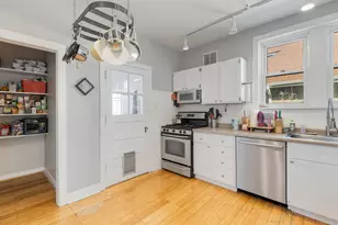 6524 N Campbell Ave, Chicago, IL 60645 - Photo 9