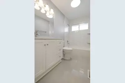 198 Shadywood Lane, Elk Grove Village, IL 60007 - Photo 17