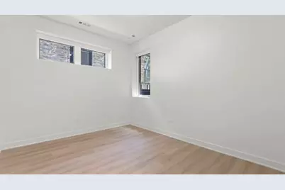 1801 W Grand Avenue #201, Chicago, IL 60622 - Photo 7