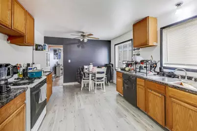 7772 Lavergne Avenue, Burbank, IL 60459 - Photo 7