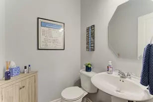 126 Kingsport Dr, South Elgin, IL 60177 - Photo 13