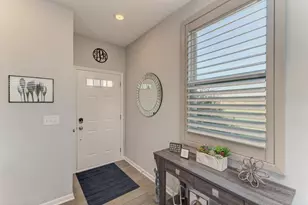 126 Kingsport Dr, South Elgin, IL 60177 - Photo 5