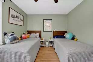 2720 N Greenview Ave, Chicago, IL 60614 - Photo 17