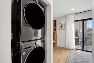 2720 N Greenview Ave, Chicago, IL 60614 - Photo 23