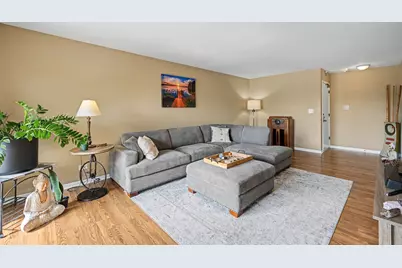 450 Raintree Court #3B, Glen Ellyn, IL 60137 - Photo 7