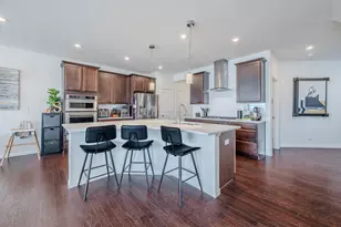 483 Watercress Dr, Aurora, IL 60504 - Photo 5