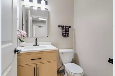 1250 Executive Place #300, Geneva, IL 60134 - Photo 5