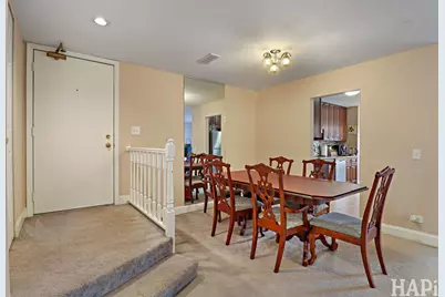 1300 Cromwell Court #1300, Vernon Hills, IL 60061 - Photo 5