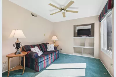 [Address not provided], Palos Hills, IL 60465 - Photo 11