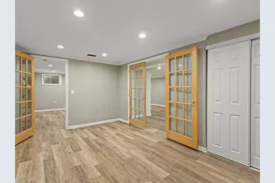 256 Hill N Dale Court, Gurnee, IL 60031 - Photo 49