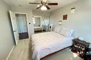 860 E Old Willow Rd, Prospect Heights, IL 60070 - Photo 17