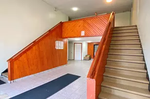 860 E Old Willow Rd, Prospect Heights, IL 60070 - Photo 3