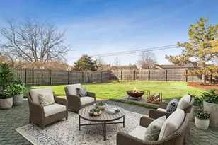 1332 Edington Ln, Mundelein, IL 60060 - Photo 21