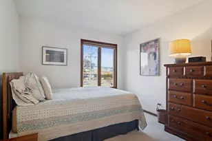 1332 Edington Ln, Mundelein, IL 60060 - Photo 15