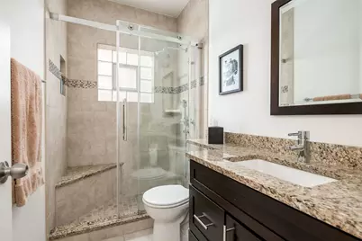 615 N Noble Street #2N, Chicago, IL 60642 - Photo 9