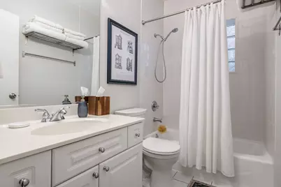 615 N Noble Street #2N, Chicago, IL 60642 - Photo 11