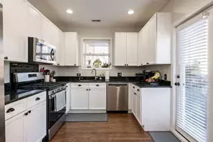 615 N Noble St, Chicago, IL 60642 - Photo 5