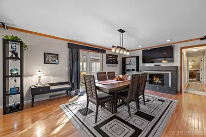 1367 Wauchope Drive, Elgin, IL 60123 - Photo 7