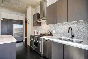 600 N Fairbanks Ct, Chicago, IL 60611 - Photo 15