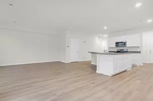 5913 Hawkweed Dr, Naperville, IL 60564 - Photo 5