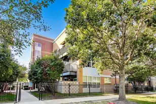 2235 W Maypole Ave, Chicago, IL 60612 - Photo 1