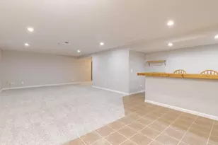 2275 Boulder Dr, Normal, IL 61761 - Photo 35