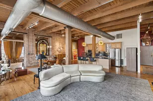 2401 W Ohio St, Chicago, IL 60612 - Photo 3