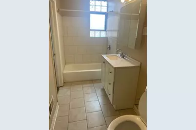 [Address not provided], Waukegan, IL 60085 - Photo 15