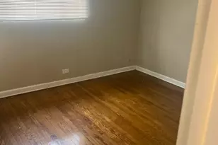 [Address not provided], Waukegan, IL 60085 - Photo 7