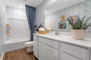 595 Lismore Cir, Elgin, IL 60124 - Photo 21