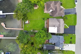 188 Oakwood Dr, Antioch, IL 60002 - Photo 37