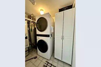 418 Waterford Court, Carol Stream, IL 60188 - Photo 11