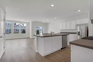 5918 Hawkweed Dr, Naperville, IL 60564 - Photo 7