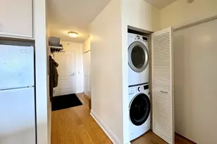 630 N State St, Chicago, IL 60654 - Photo 13