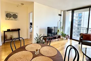 630 N State St, Chicago, IL 60654 - Photo 5