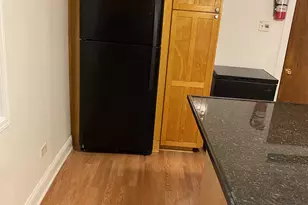 8324 S Baker Ave, Chicago, IL 60617 - Photo 5