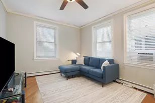 630 W Waveland Ave, Chicago, IL 60613 - Photo 5