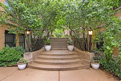 630 W Waveland Avenue #4A, Chicago, IL 60613 - Photo 3