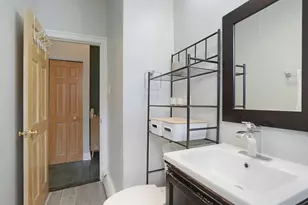 630 W Waveland Ave, Chicago, IL 60613 - Photo 13