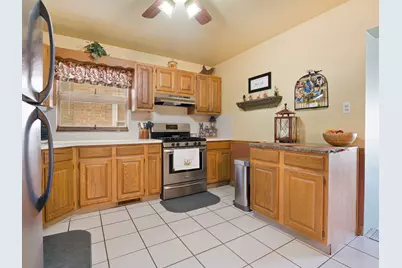 2028 N 72nd Court, Elmwood Park, IL 60707 - Photo 9