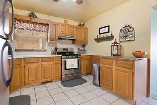 2028 N 72nd Ct, Elmwood Park, IL 60707 - Photo 9