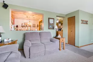 2028 N 72nd Ct, Elmwood Park, IL 60707 - Photo 13